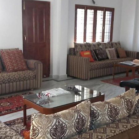 Anjani Mansion Hotell Hyderabad Exteriör bild