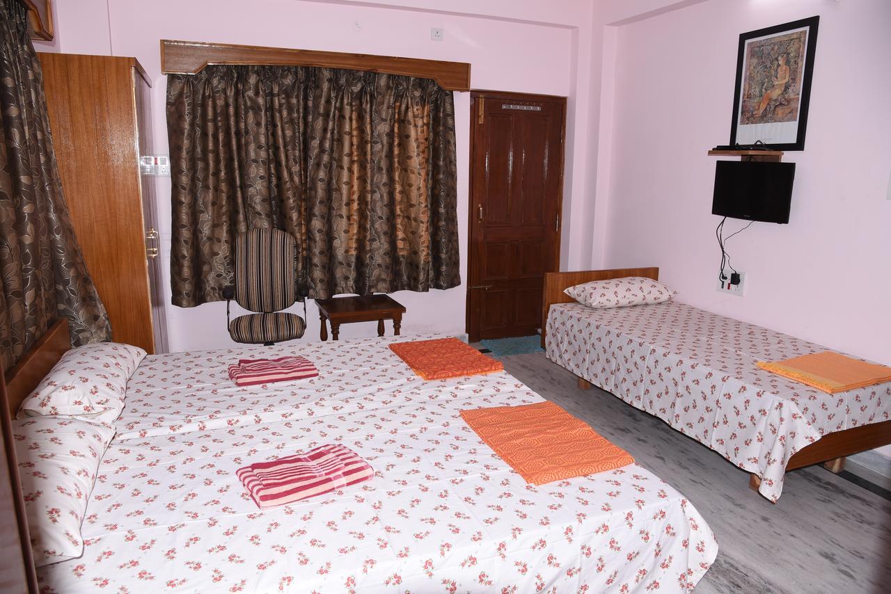 Anjani Mansion Hotell Hyderabad Exteriör bild