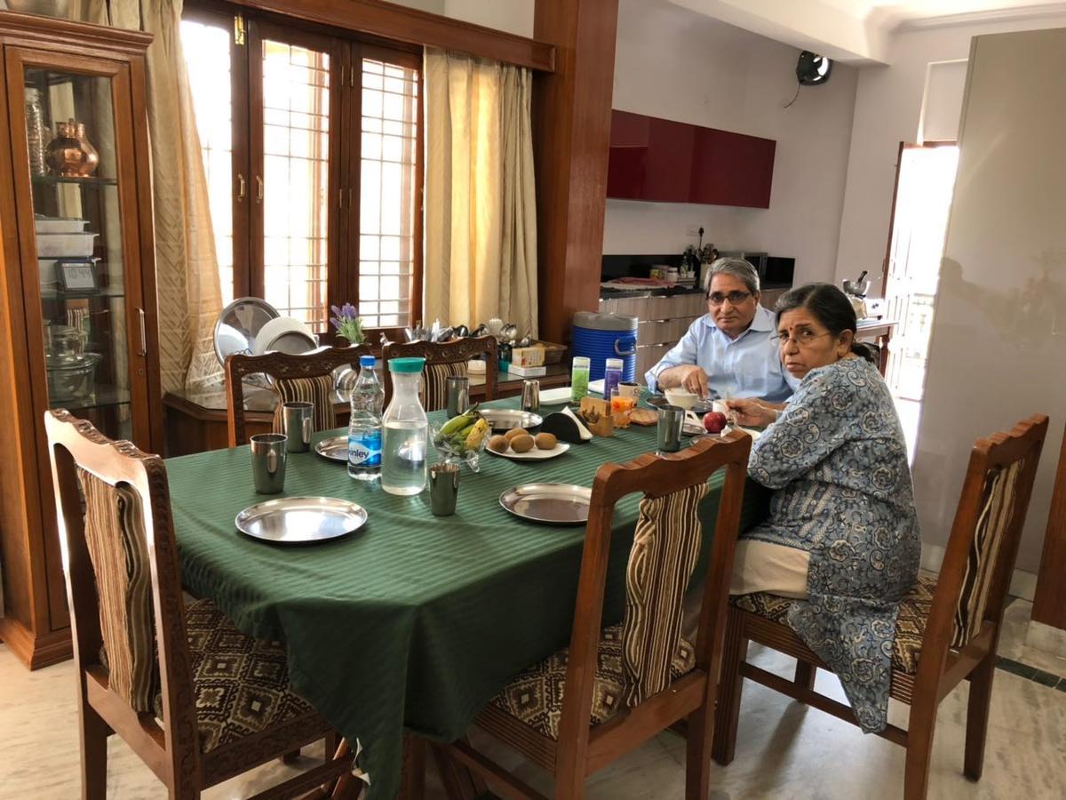 Anjani Mansion Hotell Hyderabad Exteriör bild