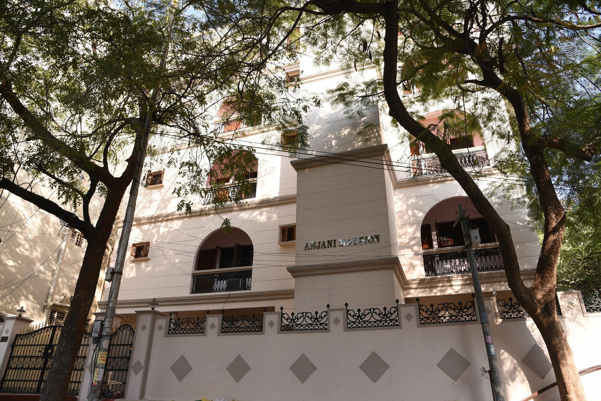 Anjani Mansion Hotell Hyderabad Exteriör bild