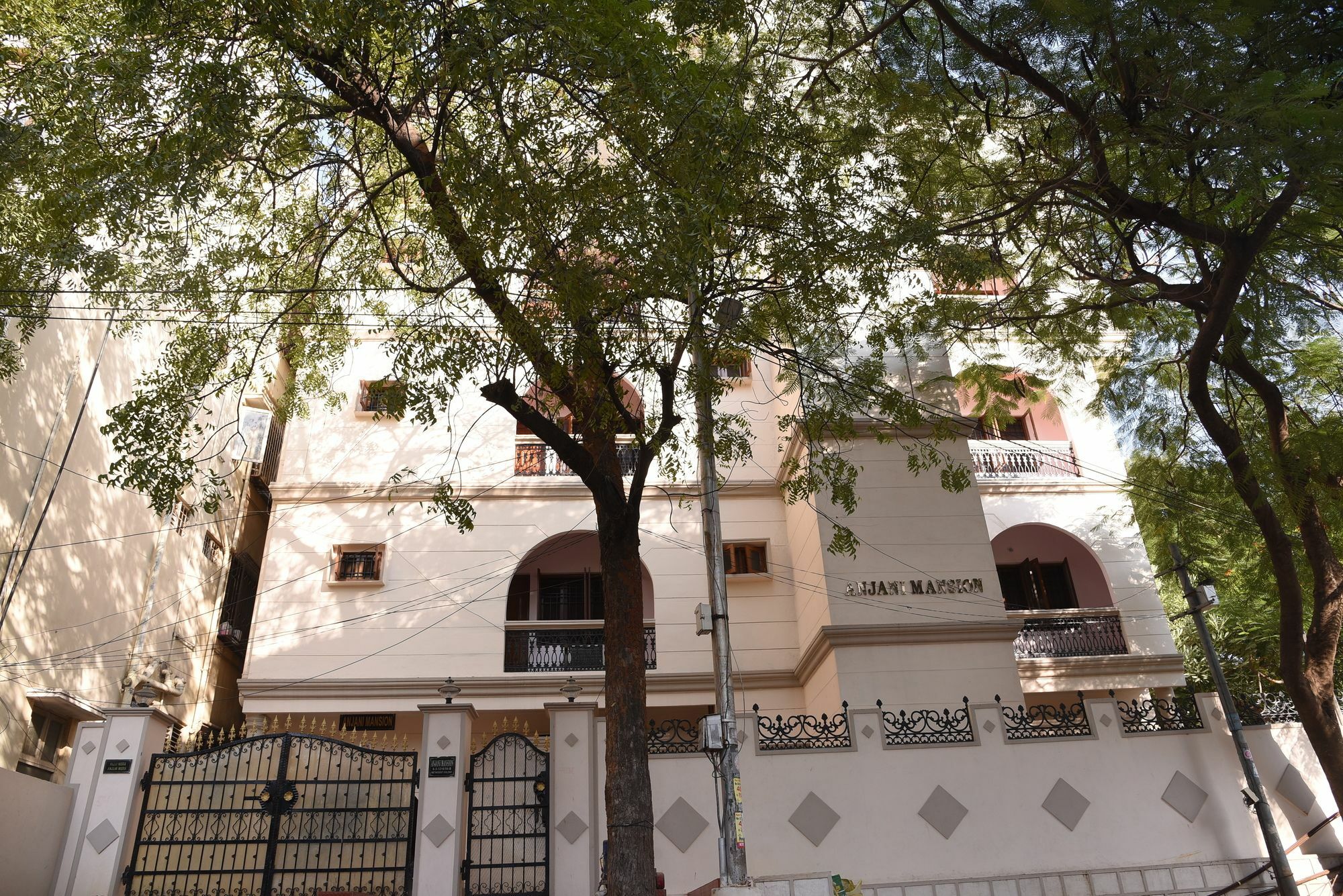 Anjani Mansion Hotell Hyderabad Exteriör bild